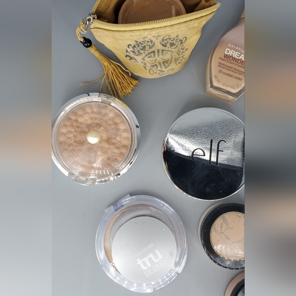 Lot of 10 Pressed Powders, Loose Powders, Foundation, Concealer and Case - Picture 2 of 15